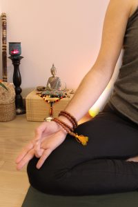 Lee más sobre el artículo Decidir hacer Yoga en casa